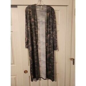 Magic Fit Camo Print Long Sweater Womens Size M Medium Camouflage Knit Cardigan